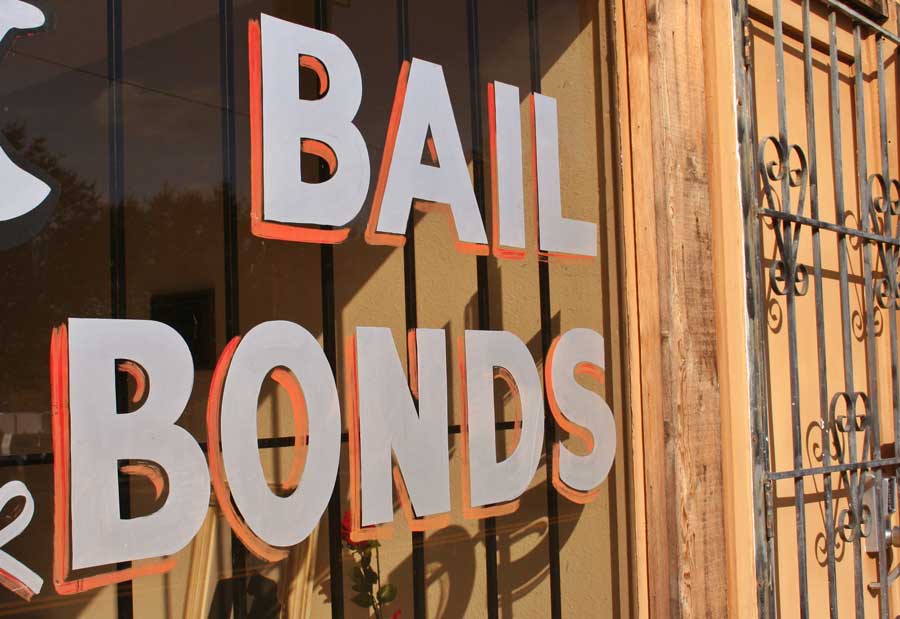 Why You Should Hire a Local Bail Bonds Agency